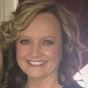 Meet your Posher, Katina